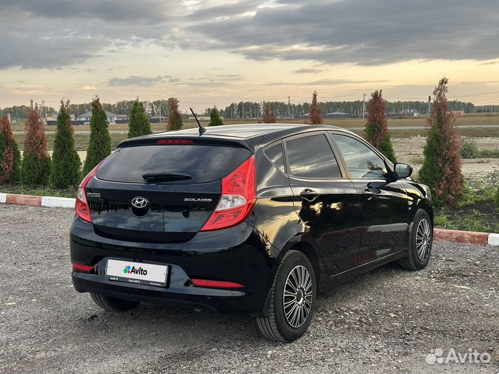Hyundai Solaris 1.6 AT, 2014, 93 700 км