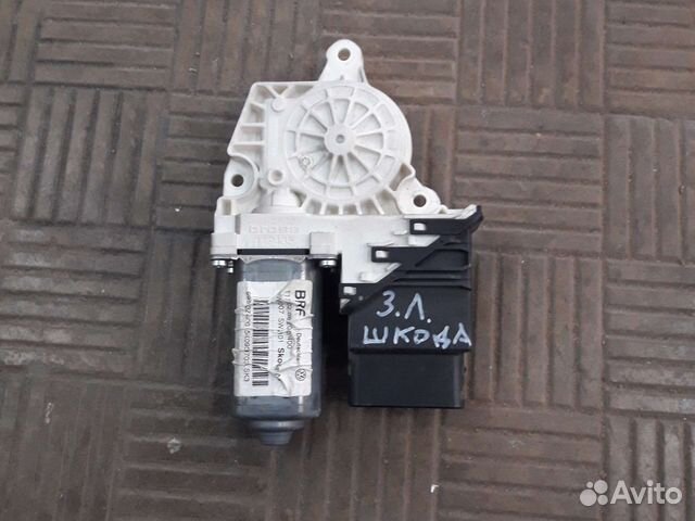 Моторчик стеклоподъёмника з/лев Skoda Octavia A5