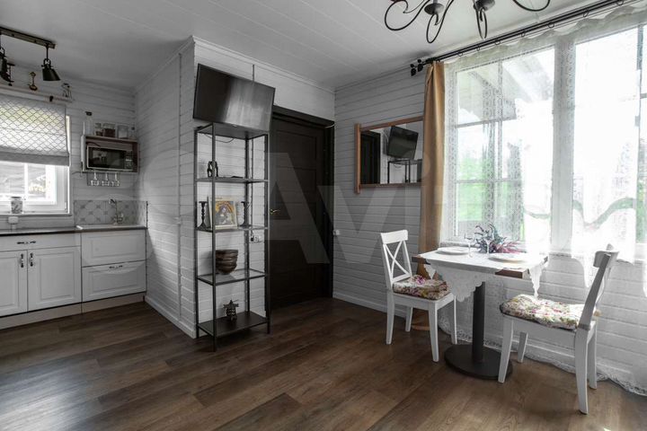 Дом 57 м² на участке 6 сот.