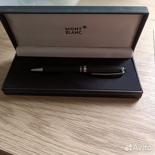 Montblanc ручка