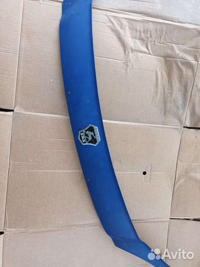 Лип спойлер