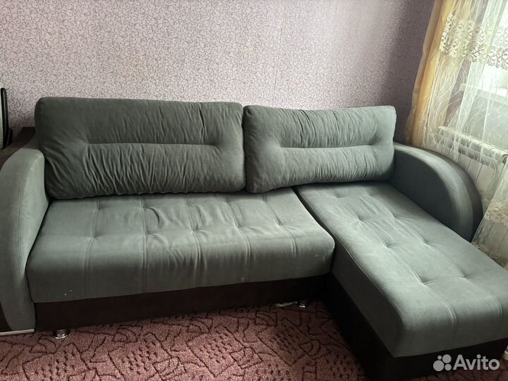 Угловой диван