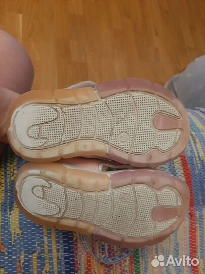 Сандалии для девочки 24 размер