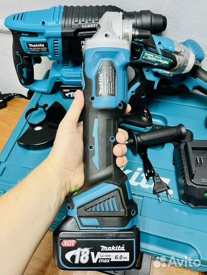 Аккумуляторный набор makita 4 в 1 (безщеточный)