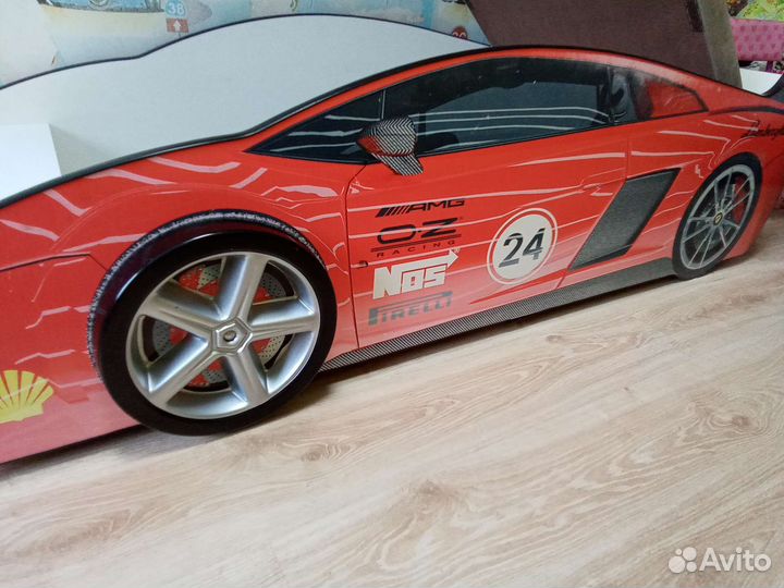 Детская кровать машина от 3 лет