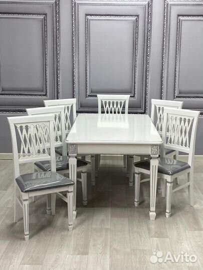Стол и Стулья