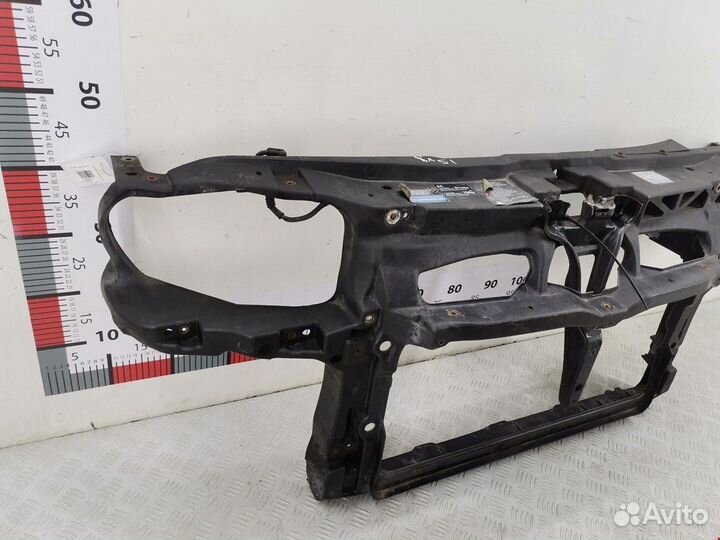 Панель передняя (телевизор) для Volkswagen Golf 4