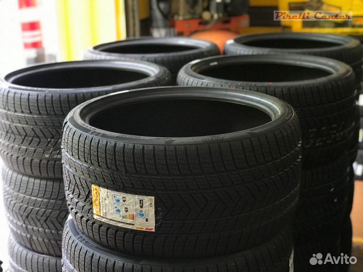 Pirelli Scorpion Winter 275/35 R22 104V