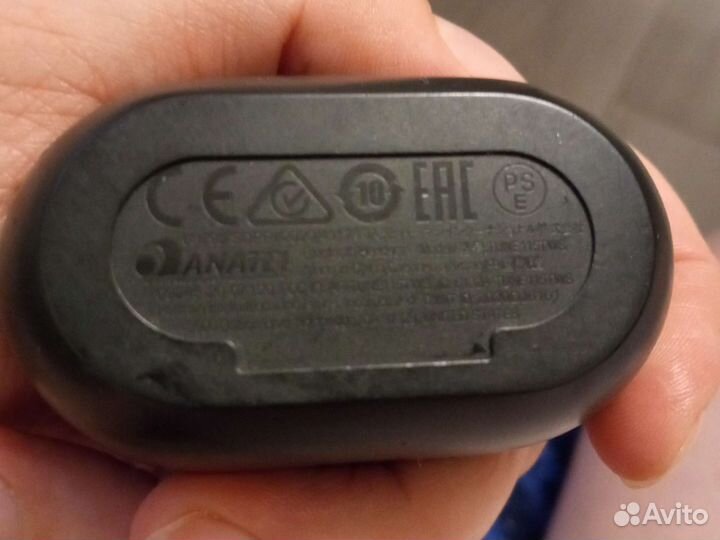 Беспроводные наушники jbl