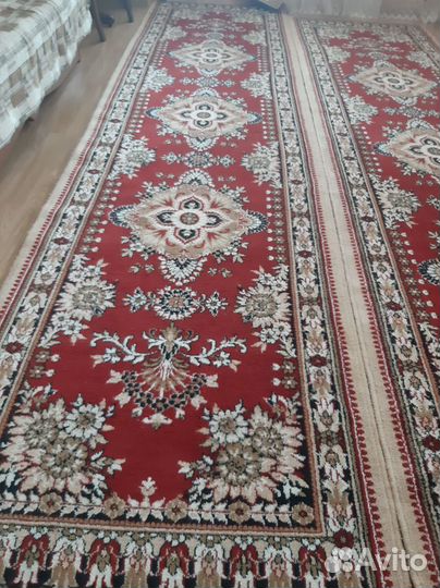 Ковер шерстяной