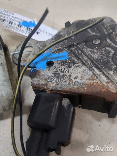 Замок капота Ford Focus 2