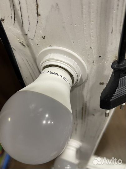 Зеркало гримерное с лампочками