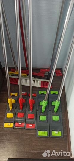 Швабры Тряпки Щетки (мопы, держатель для мопа)