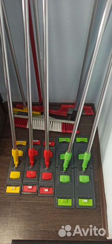 Швабры Тряпки Щетки (мопы, держатель для мопа)