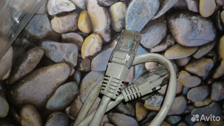 Провода для интернета и hdmi