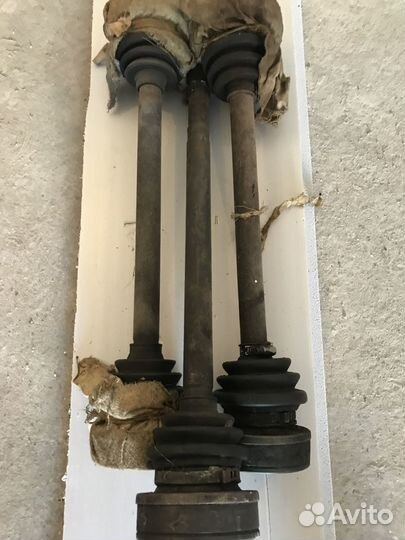 Продаю запчасти на форд гранада