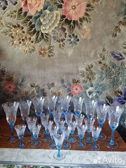 Хрустальные фужеры и рюмки