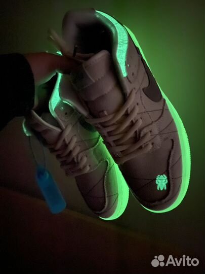 Кроссовки nike mummy