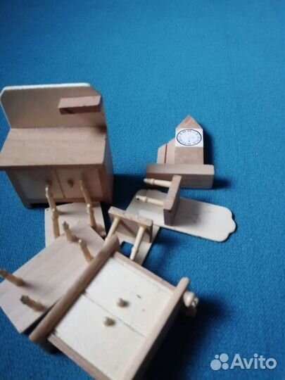 Мебель для пупсов