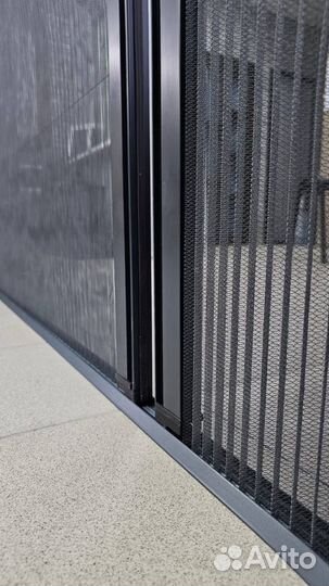 Установка и изготовление сеток и штор плиссе