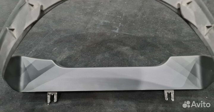 Рамка щитка приборов Mercedes W204