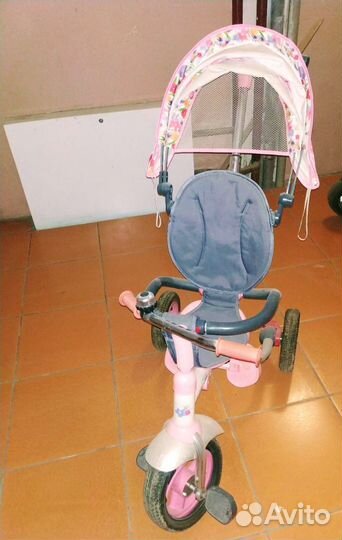 Детский велосипед с ручкой