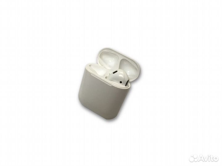 AirPods (1-е поколение)