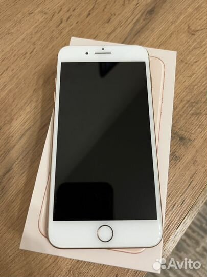 iPhone 8 Plus, 64 ГБ