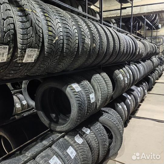 Gislaved NordFrost 100 SUV 235/65 R17 108T