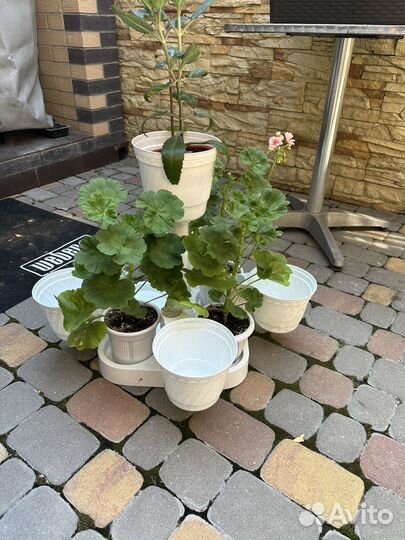 Подставка для цветов пластик, составная