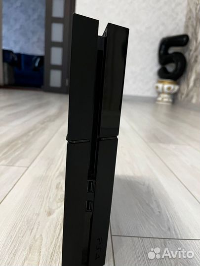 Sony playstation 4 прошитая с играми