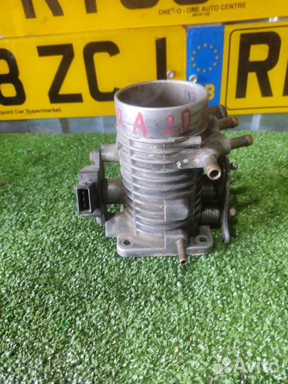 Дроссельная заслонка Opel Omega C20NE 1994