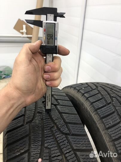 Kumho I'Zen KW31 215/60 R17 96