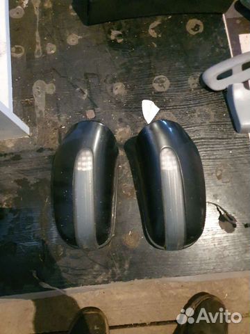 Накладка зеркала левая на мерседес 220