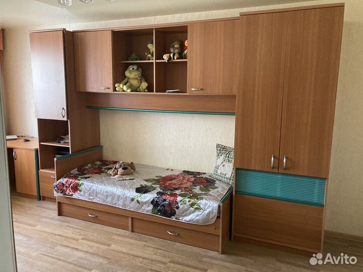 Спальный гарнитур