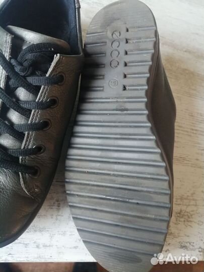 Кеды женские натуральная кожа. ecco37размер