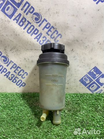 Бачок гидроусилителя руля Ford Focus 2 седан 1.6