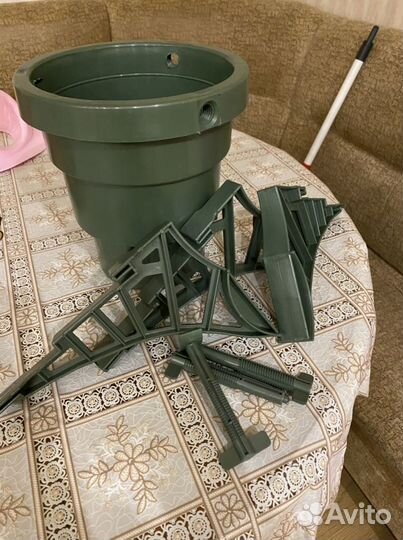 Подставка под елку