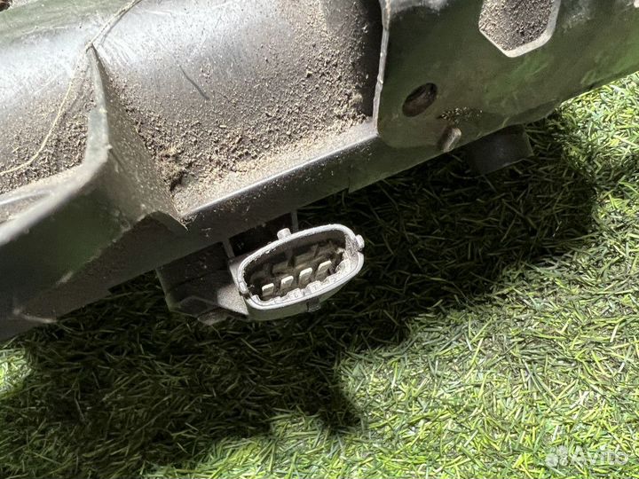 Коллектор впускной Opel Astra H / Family