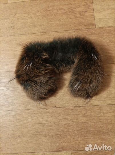 Меховой воротник песец