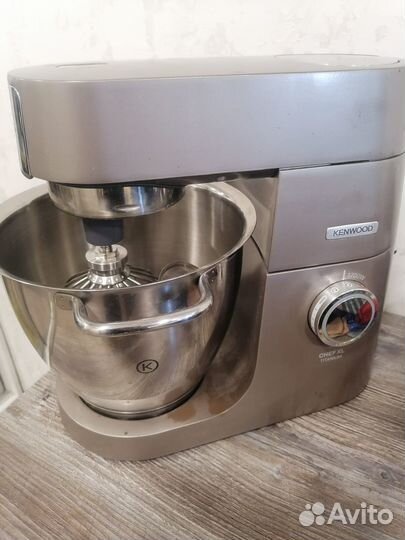 Кухонный комбайн kenwood chef xl titanium