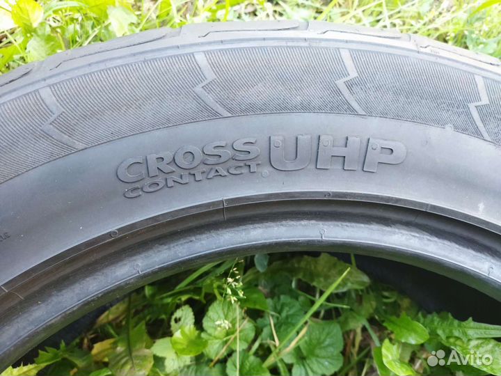 Continental ContiCrossContact UHP 235/60 R18 107V