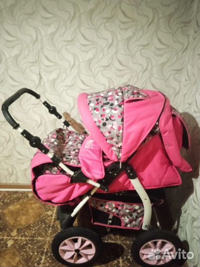 Прогулочная коляска зимняя