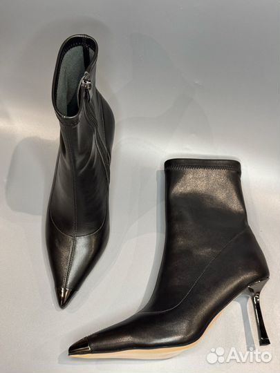 Ботильоны с металическом носом