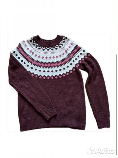 Джемпер в скандинавском стиле