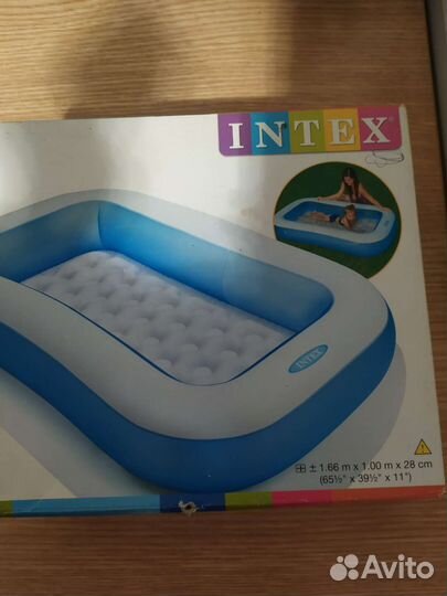Бассейн intex