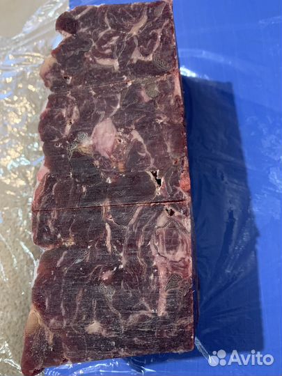 Мясо обрезь корм животным