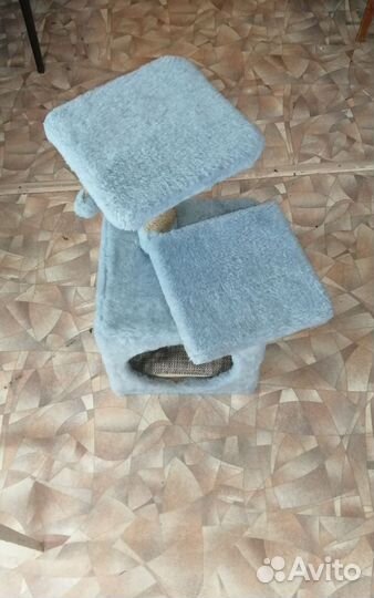 Домик для кошки с когтеточкой бу