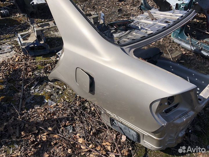 Крыло заднее левое Toyota Camry 2001