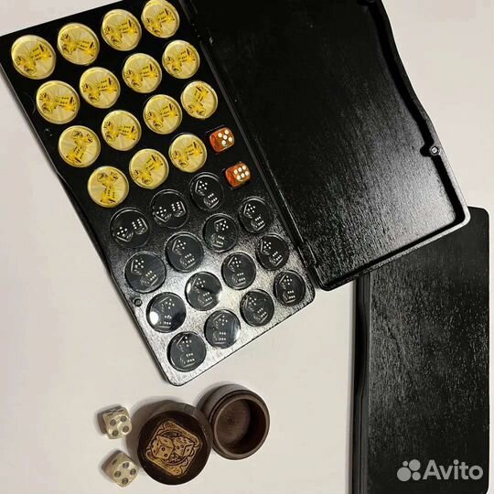 Фишки для нард из оргстекла